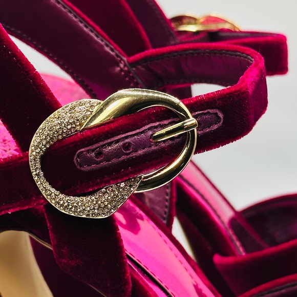 Vince Camuto Burgundy Velvet Heels - Picture 2 of 10
